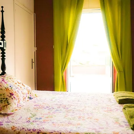 Azores Dream Ostello *